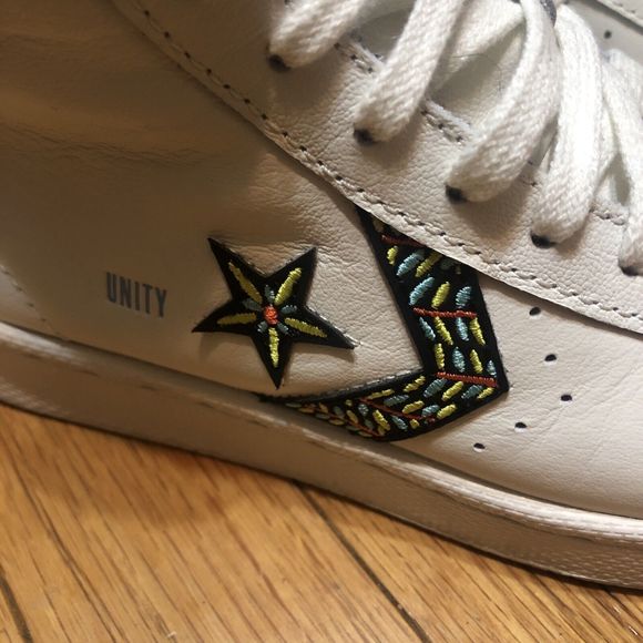 Converse Pro Leather Hi Top Peace & Unity Shoes 172187c | eBay Converse Pro Leather Hi Top Peace & Unity Shoes 172187c Mens 3.5 Women’s 5